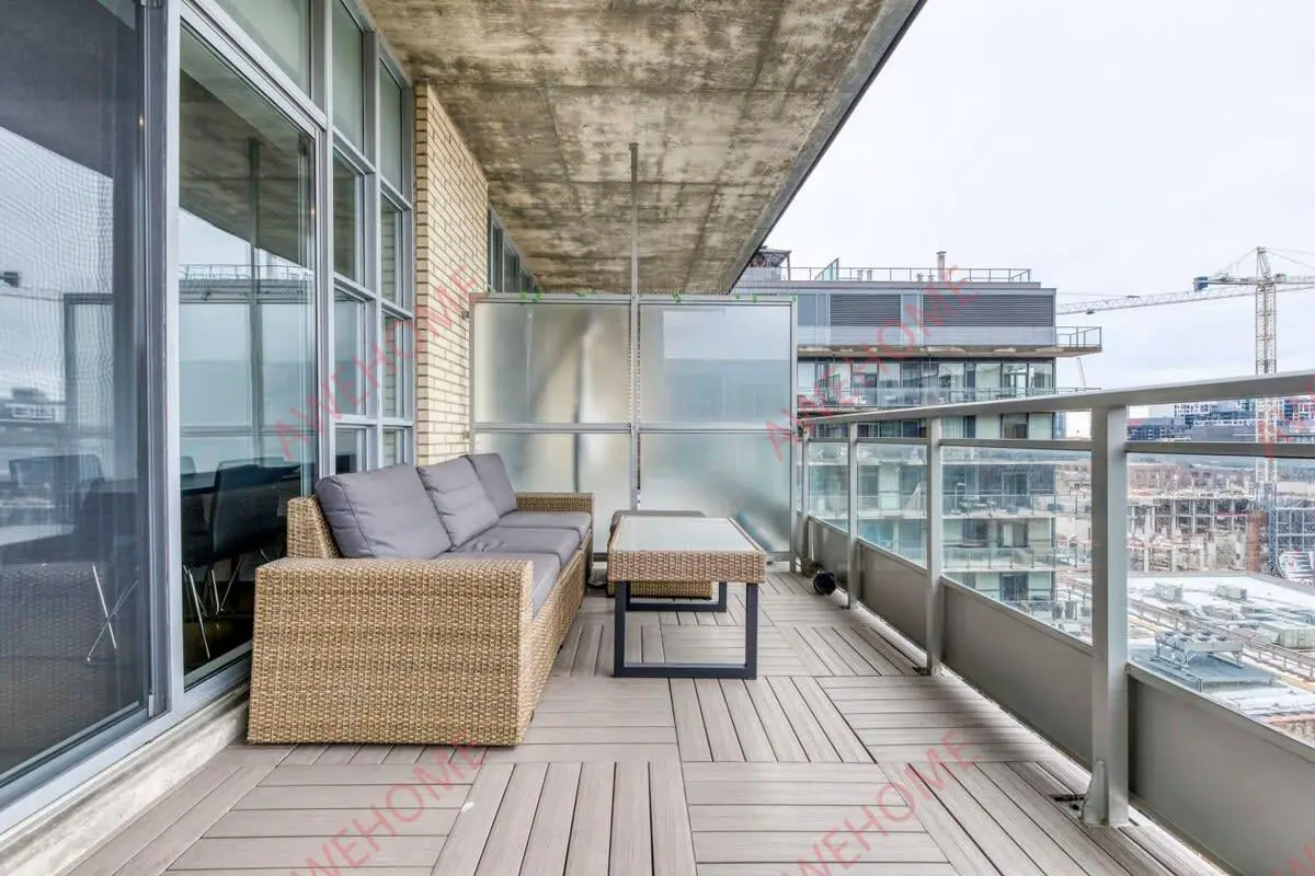 King West Loft63753852859651120