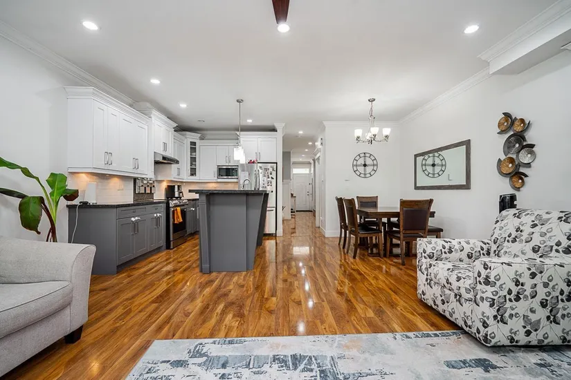 7243 190 Street, Surrey, BC