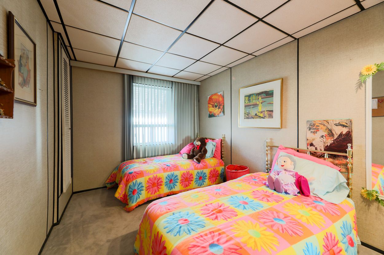 44 Freeman Street64598517851778122