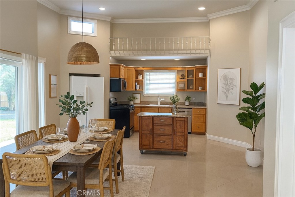 5508 Wilbur Avenue Tarzana CA, 9135663635524042883121