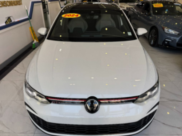 2024 VOLKSWAGEN GOLF GTI SE63333536206339121