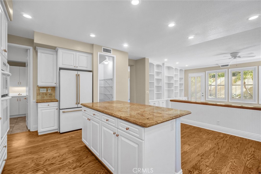 6777 Findley Huntington Beach CA, 9264864130997764483122