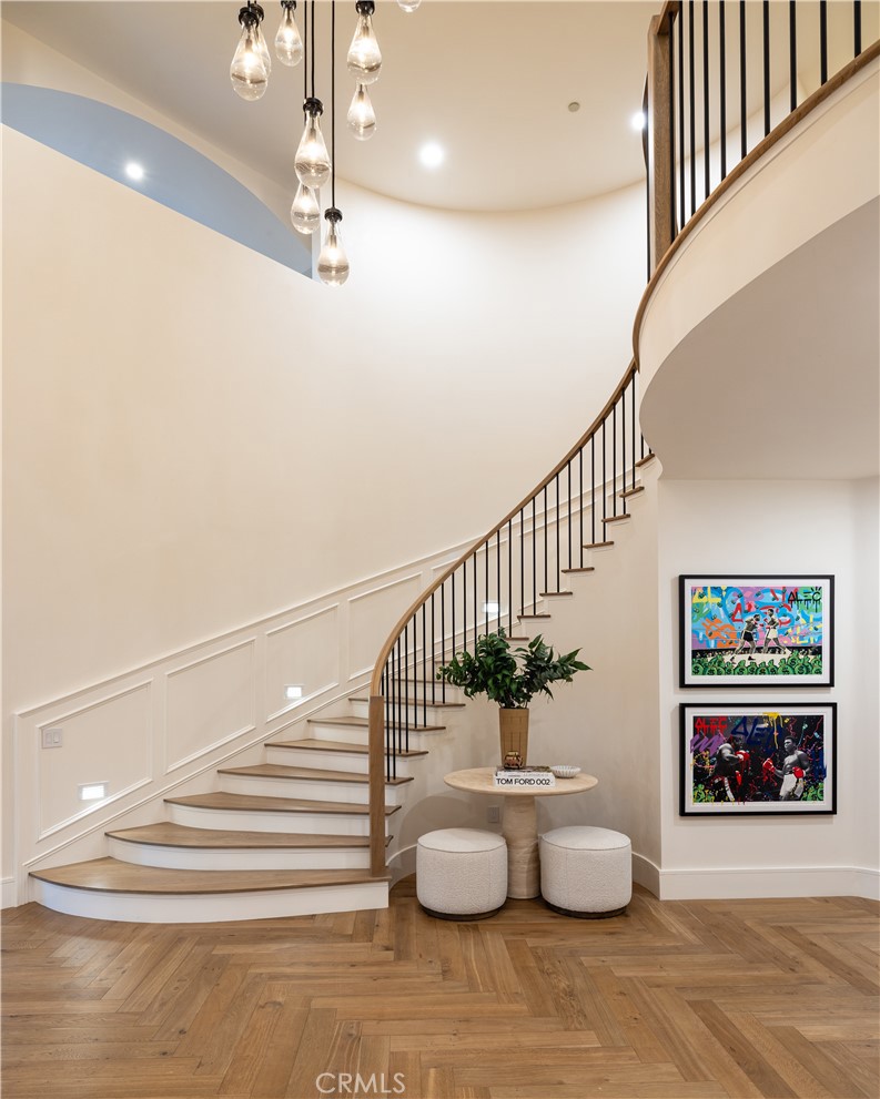 8 Gleneagles Drive, Newport Beach CA, 9266064089090506499121