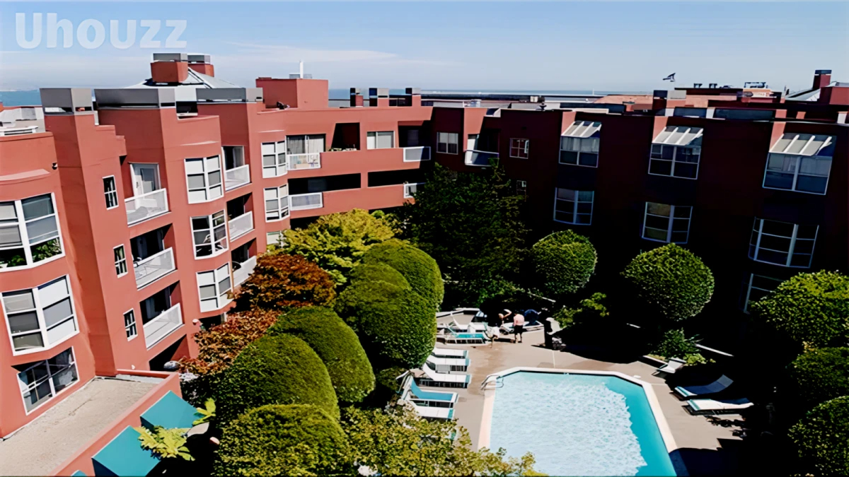 Bayside Village63667821184257120