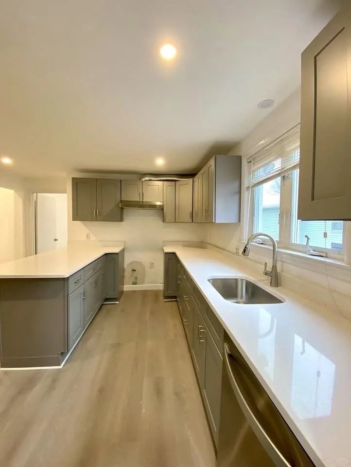 Waltham Super New Room Available Immediately63689340425475122