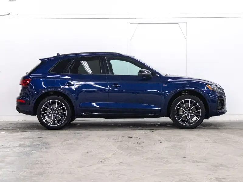 2022 Audi Q565096600920962122