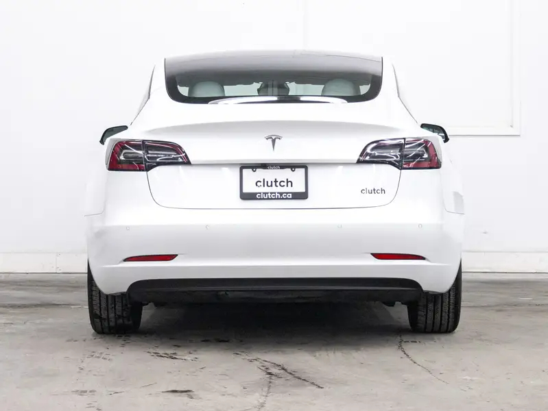 2021 Tesla Model 365084857240963122