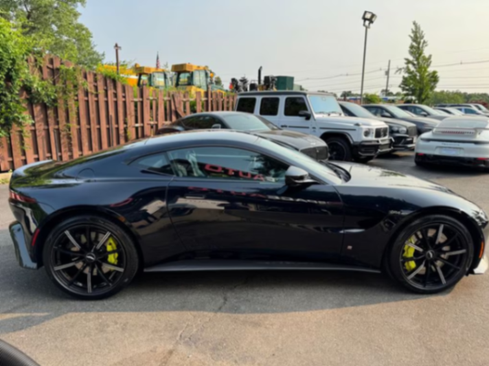 Pre-Owned 2019 Aston Martin Vantage Coupe 2D632822840194571219