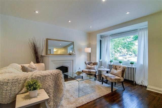 Upper 827 Kingston Road