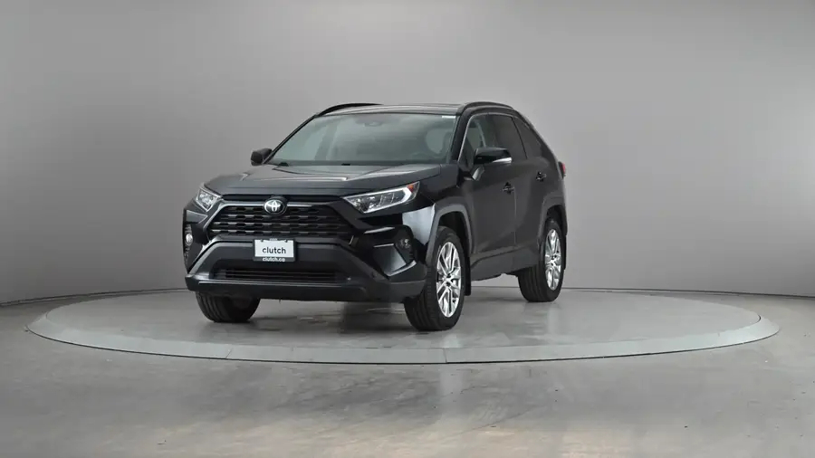 2020 Toyota RAV464710111074050121