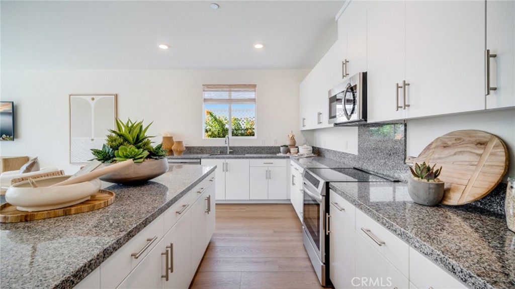 360 Axe Bay Cove, Perris CA, 9257063680597490051121