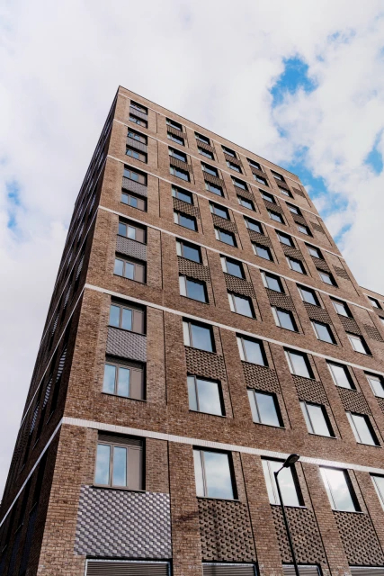 Southwark64122776599555122