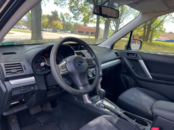 Subaru Forester 2015 2.5i Premium SUV de 4 puertas64184995969665122
