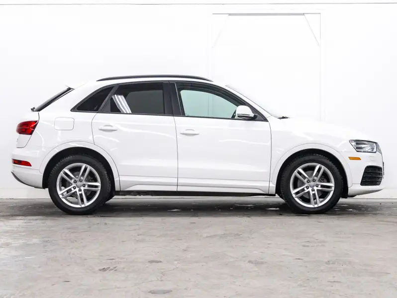2018 Audi Q364820840075777122