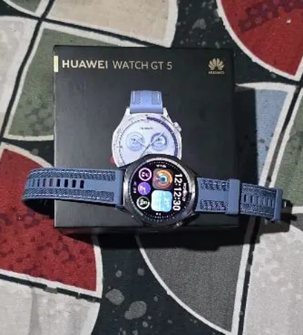 Huawei Smartwatch GT5for sale